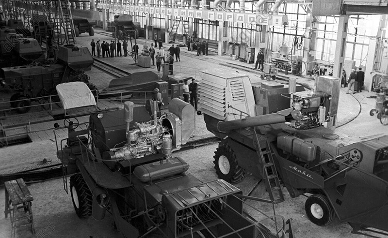 Завод выпускад до 85 тысяч комбайнов «Нива» и «Дон»