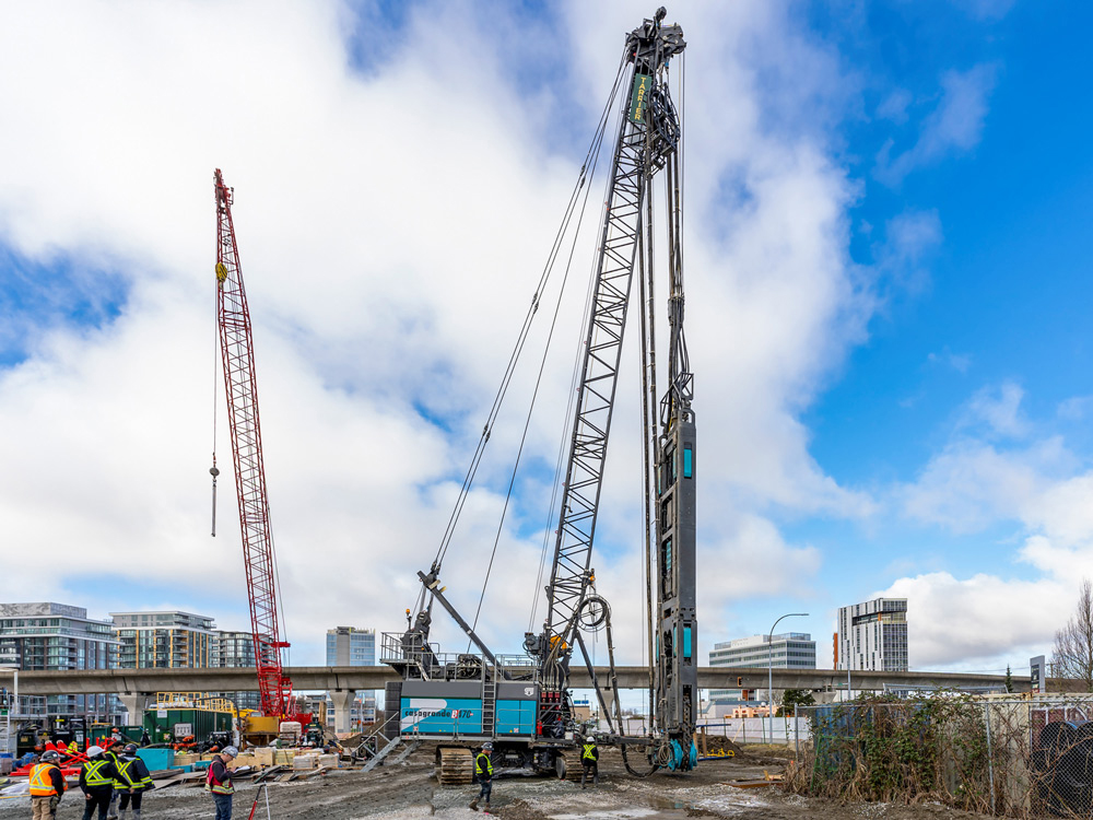 Свайные стены